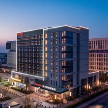济南遥墙国际机场希尔顿欢朋酒店