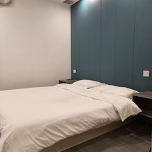 易佰良品酒店(淮南站时代广场店)