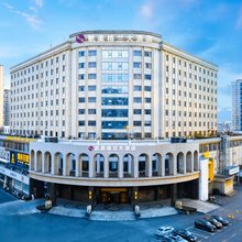 凯美格兰大酒店(南昌青山湖万达李巷地铁站店)