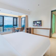 清晨民宿(高铁站店)