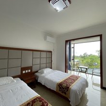 峨眉山来是佛山庄