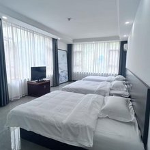 峨眉山草根人家酒店