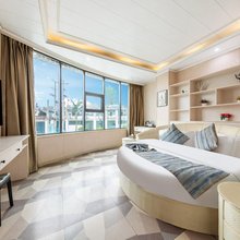 珠江主题酒店