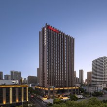 宁波鄞州中心希尔顿欢朋酒店