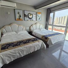 喆海·海景民宿(青岛栈桥火车站店)