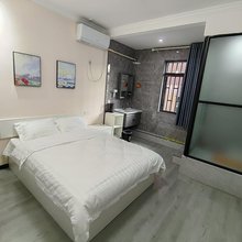 怡墨民宿(长沙五一广场黄兴广场地铁站店)