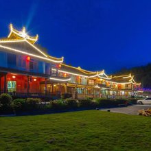 花瑶古寨假日山庄