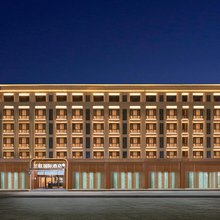 兰欧国际酒店(青岛金沙滩石油大学店)