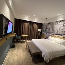 陶然亭城市S酒店(湖北工业大学板桥地铁站店)