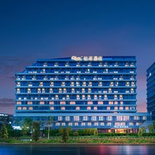 宁波欢乐海岸绿地铂派酒店(鄞州万达广场店)