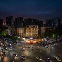 柏维府酒店(濮阳京开大道体育场店)