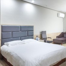 南郡酒店(衢州九洲商城文昌路店)