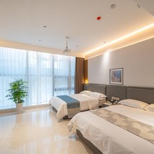大连逸膳居酒店(大连中山广场东港商务区店)