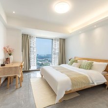 起杭·飞云之下hotel(吾角天街高沙路地铁站店)
