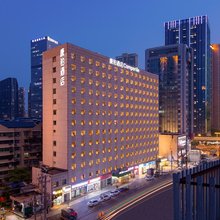 康铂酒店(武汉徐东汪家墩地铁站店)