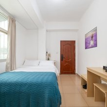 云雅酒店式公寓(深圳坳背地铁站店)