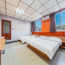 三鑫宾馆(郑州轻工业大学东风校区店)