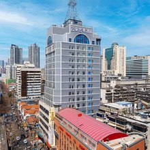 云朵艺丰酒店(江汉路步行街店)