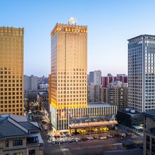 鄂尔多斯市皇室国际酒店(万达广场王府井店)