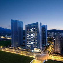 绍兴新昌海创大厦新北路亚朵酒店