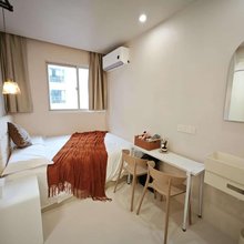 金陵小筑投影民宿(大行宫地铁站店)