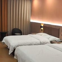 兴汇龙酒店(喇嘛营地铁站店)