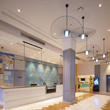 和悦酒店(台州市府大道店)