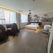 云溪电竞酒店(公元时代城店)