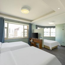 速赢酒店(长春火车站万达广场店)