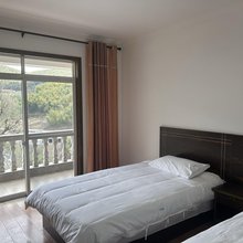 安吉阿明山庄