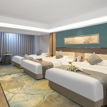 PG巴顿·澜设计师酒店(延安万达广场宝塔山店)