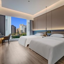 瑞合熙酒店(攀枝花学院万达广场店)