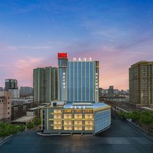 澜泰酒店(阿克苏太百购物中心店)