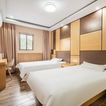 纳兰精选酒店