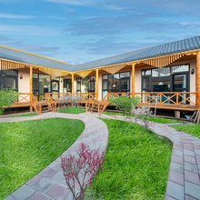 杜家小院民宿(特克斯八卦城店)