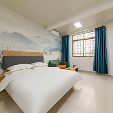 泰勒斯青年美宿(厦门高崎机场店)