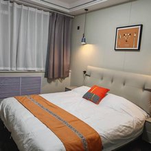 清驿公寓(七道湾南路店)