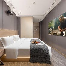 悦季·亿丰智能酒店(南昌八一广场火车站店)