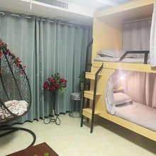 乐雅青旅民宿(徐州火车站和信广场店)