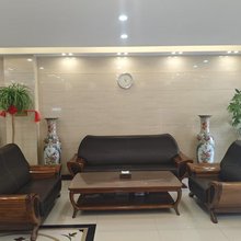 齐齐哈尔富区蓝月亮宾馆