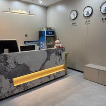 沈阳天鑫聚宾馆(中街地铁站故宫店)