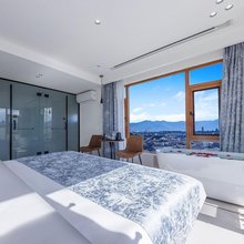 丽江古城春溪畔观景民宿