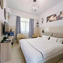 航舍闽宿(厦门集美学村地铁店)