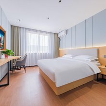 桐乡河畔酒店