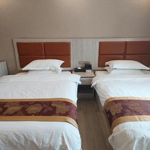 纳雍滚石酒店(万象商城购物中心一号金街店)