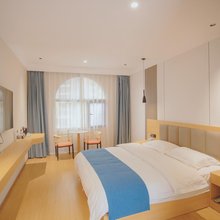 威信东岸大酒店(扎西老街县人民医院店)