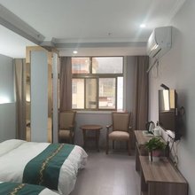 镇巴锦雅商务酒店