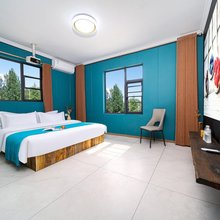 卡萨·庭院酒店(开封万岁山大宋武侠城宋都皇城旅游度假区店)