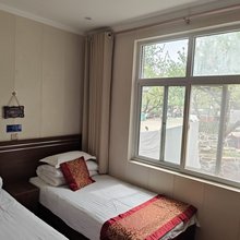 山水风情民宿(鲁班豁太行山森林运动公园店)