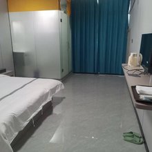 佛山静庭公寓(海天娅米的城堡店)